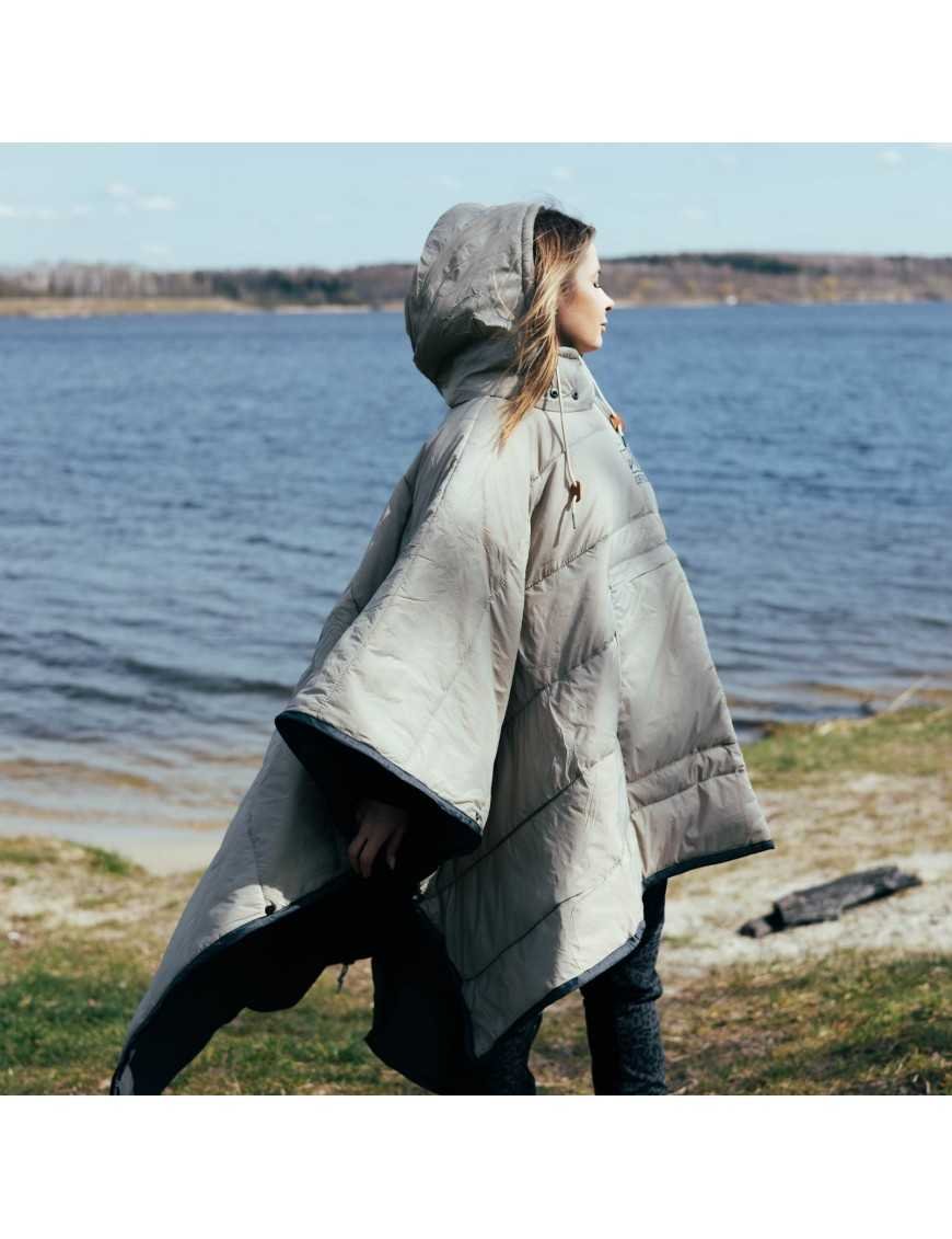 Утеплене водонепроникне кемпінгове пончо OFFLANDER KHAKI