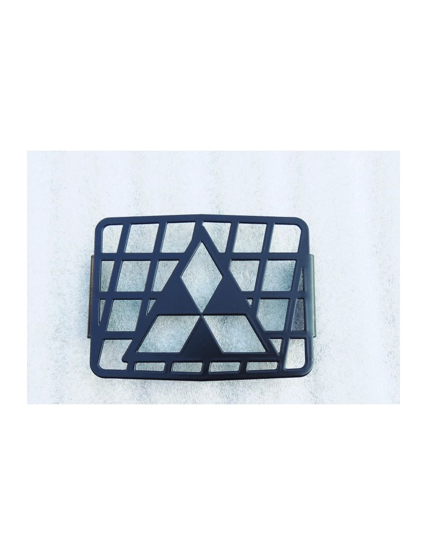 Металева решітка шноркеля з логотипом Mitsubishi