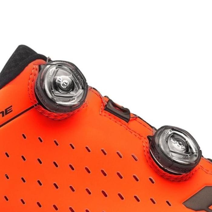 Шосейні велосипедні черевики GAERNE CARBON G.STILO Помаранчеві