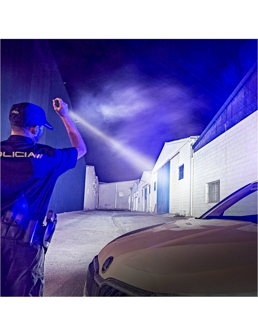 Тактичний ліхтар LED Fenix TK35UE V2.0