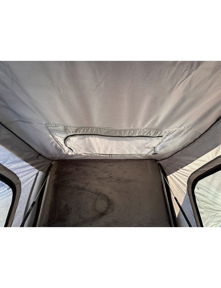 Наміт даховий Escape VARIO 160 см Пісковий Чорна обкладинка