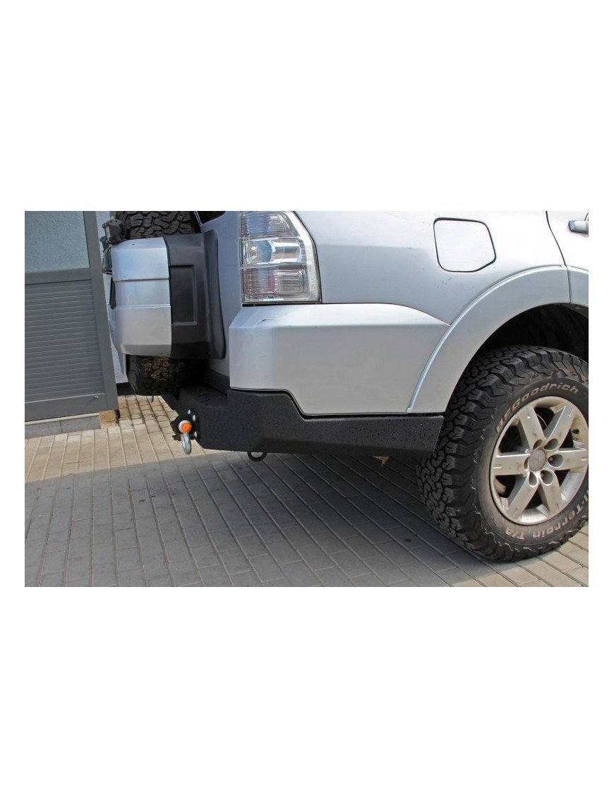 Задній сталевий бампер Mitsubishi Pajero 4 V80 long More 4x4