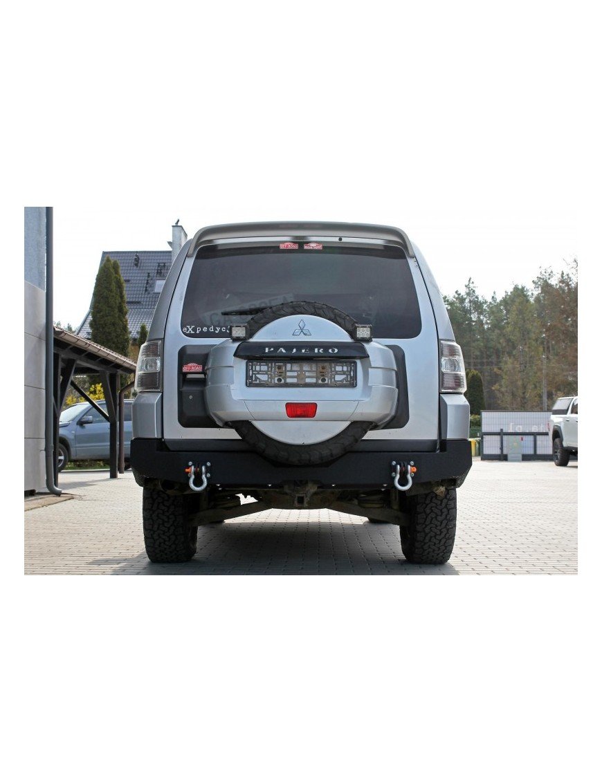 Задній сталевий бампер Mitsubishi Pajero 4 V80 long More 4x4