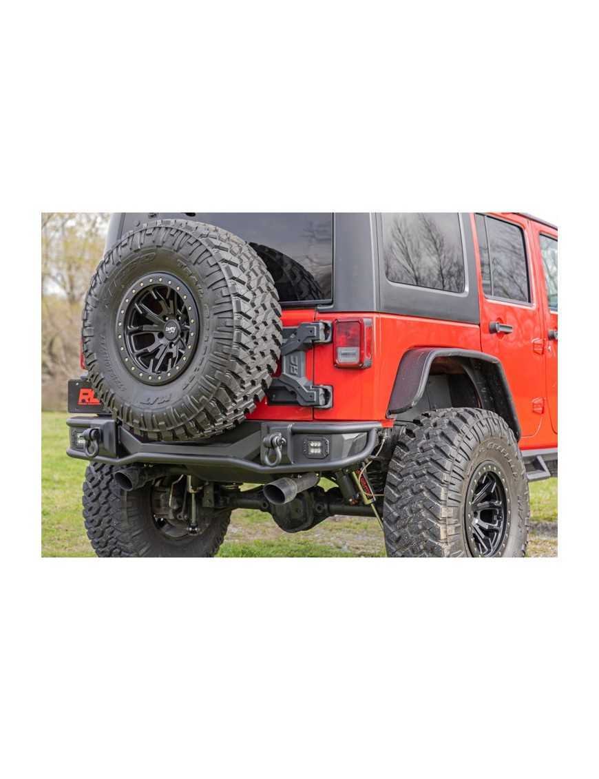 Сталевий трубчастий задній бампер з LED підсвіткою Rough Country