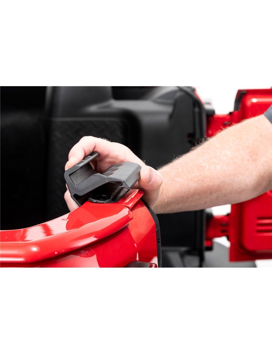 Бокові накладки на двері та накладка на задню кришку MasterTop