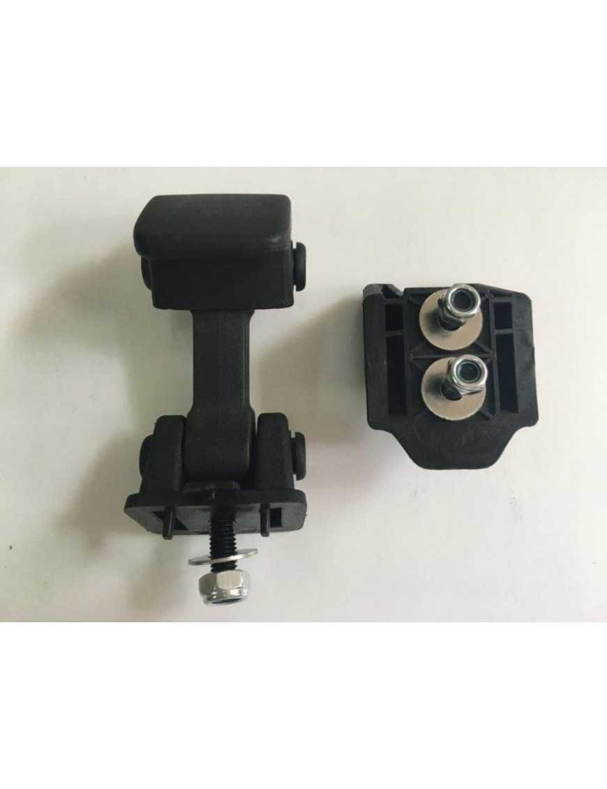 Замки кришки двигуна Jeep Wrangler