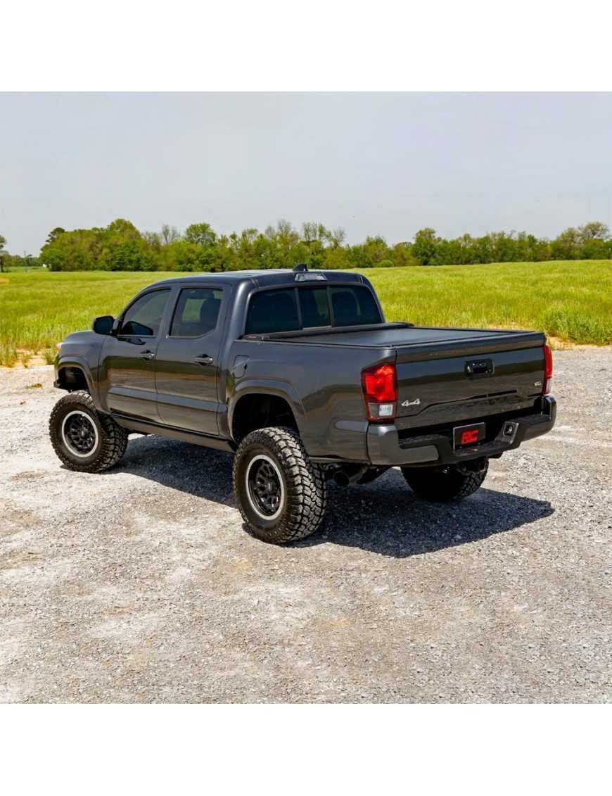 Жорстка ролета, кришка кузова Rough Country 5'