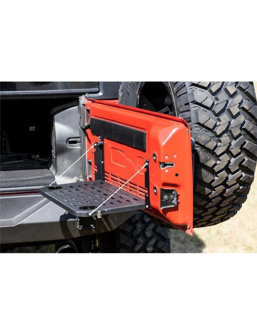 Розкладний стіл, що кріпиться до кришки багажника Rough Country