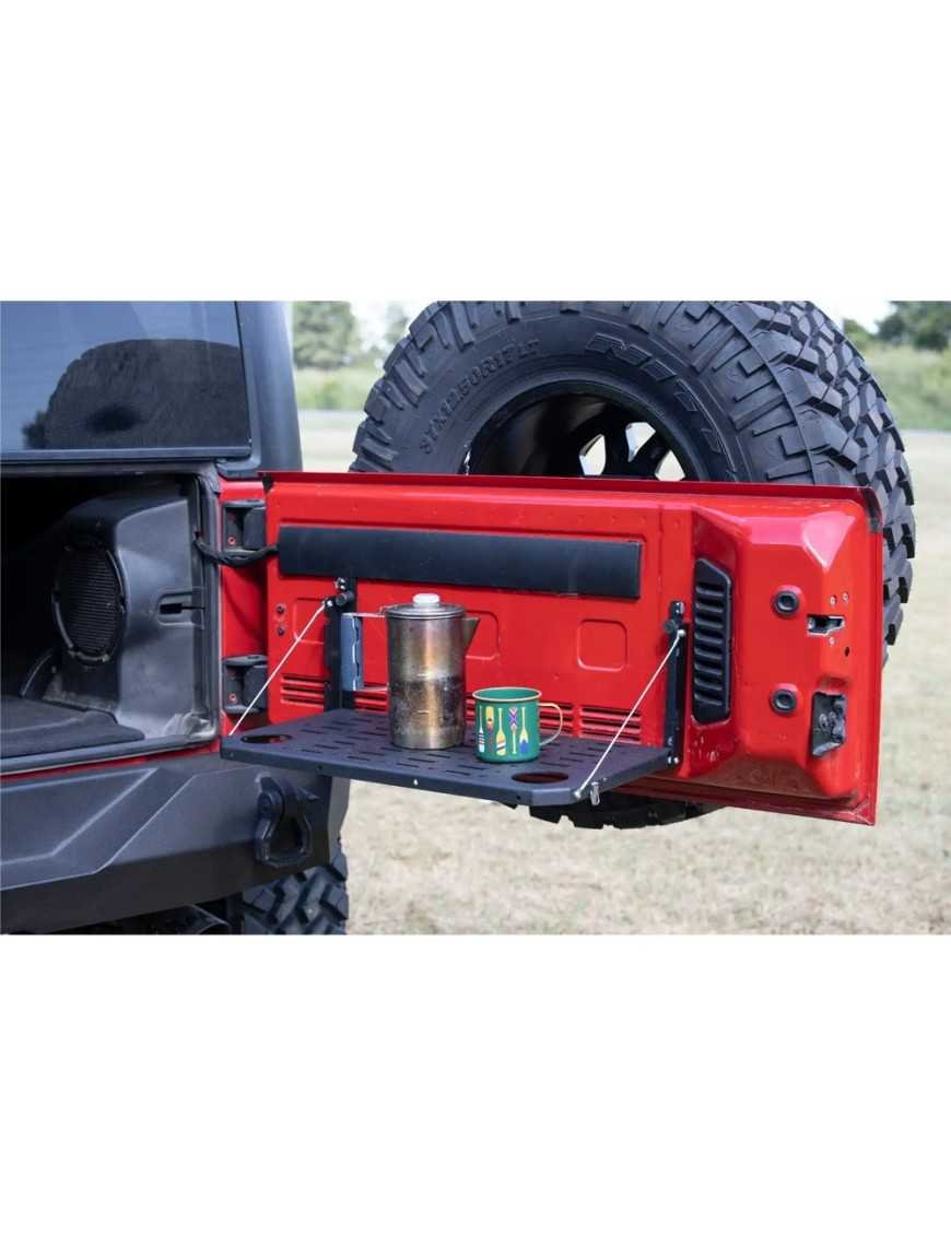 Розкладний стіл, що кріпиться до кришки багажника Rough Country