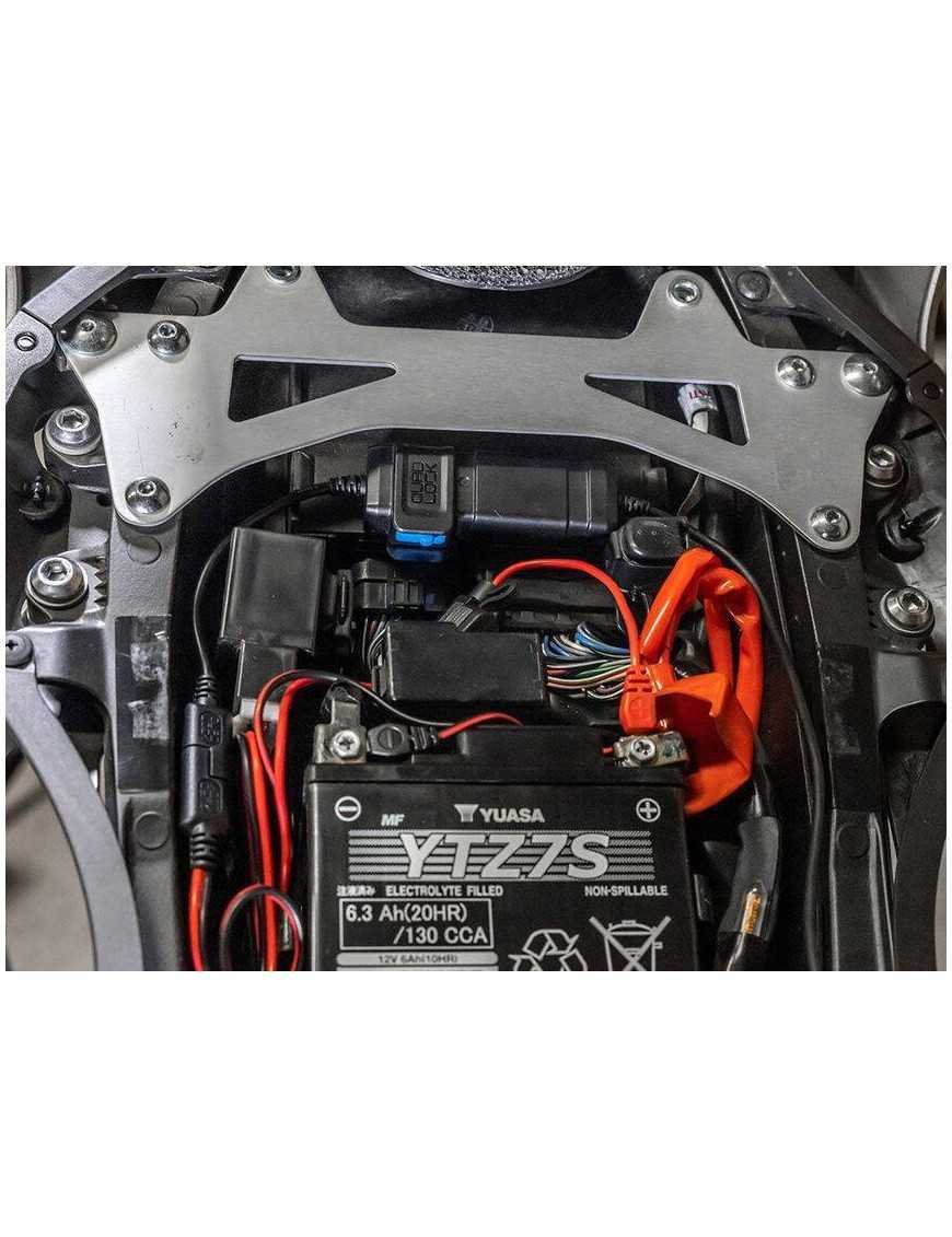 Інтелектуальний водонепроникний адаптер Quad Lock® 12V - USB