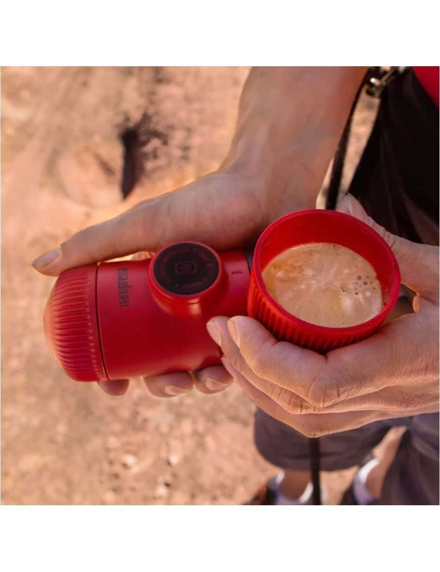 Дорожня кавоварка Wacaco Nanopresso Lava Red з чохлом