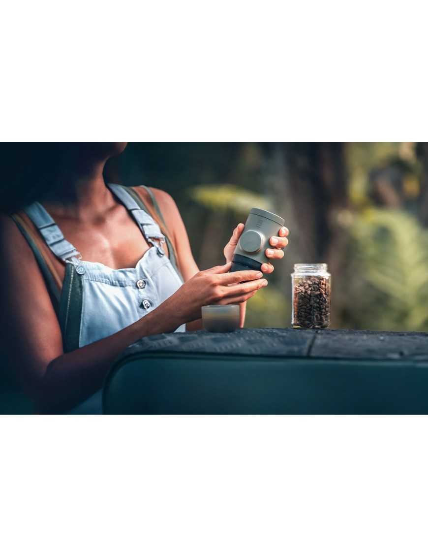 Портативна кавоварка WACACO Minipresso GR2