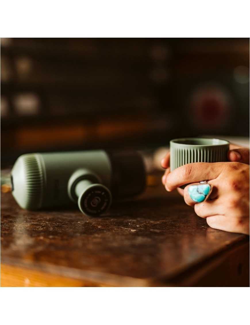 Дорожня кавоварка Wacaco Nanopresso Moss Green з чохлом