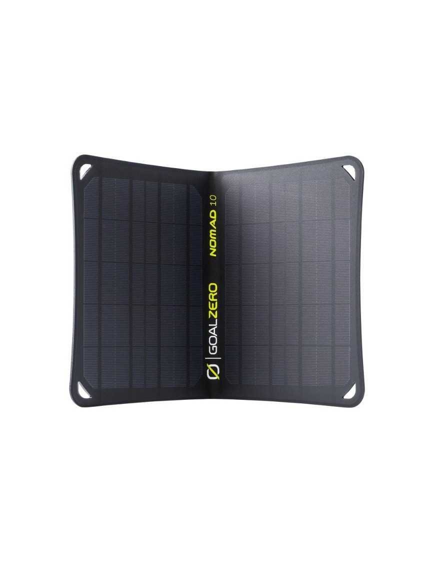 Goal Zero Nomad 10 — мобільна, гнучка, складана та водонепроникна сонячна панель.