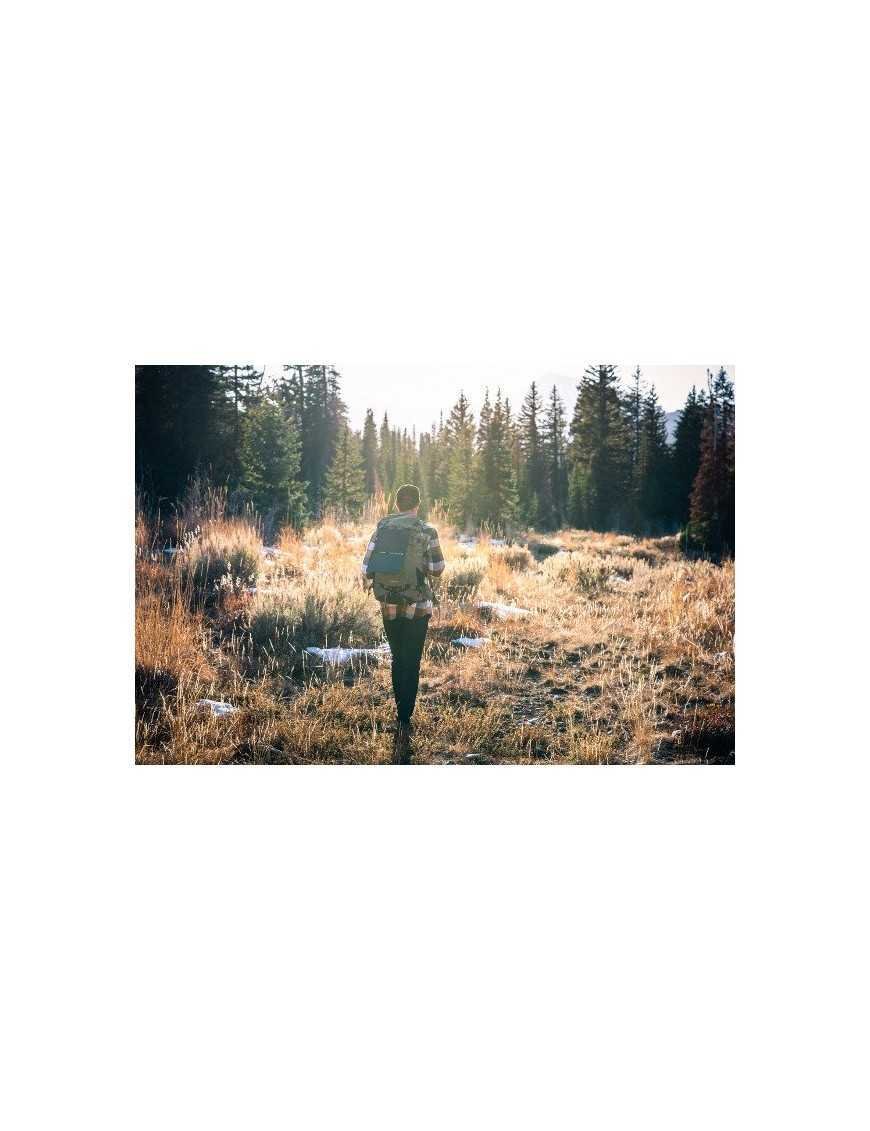 Goal Zero Nomad 10 — мобільна, гнучка, складана та водонепроникна сонячна панель.